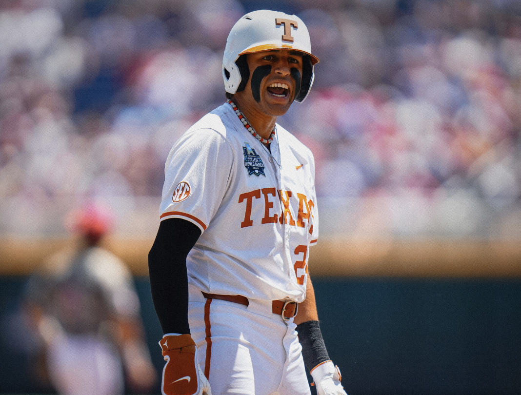 Adrian Rodriguez réussit le troisième touché du CWS lors de la victoire 14-2 du Texas contre l'Alabama