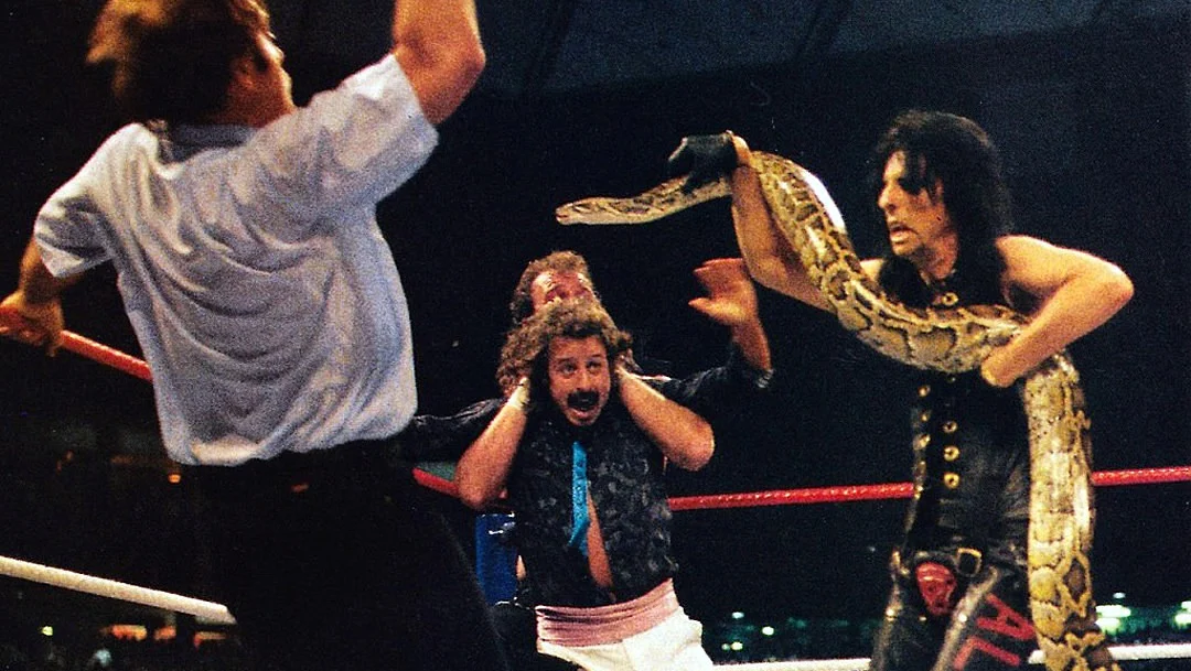 Alice Cooper sur sa terrifiante expérience WrestleMania III