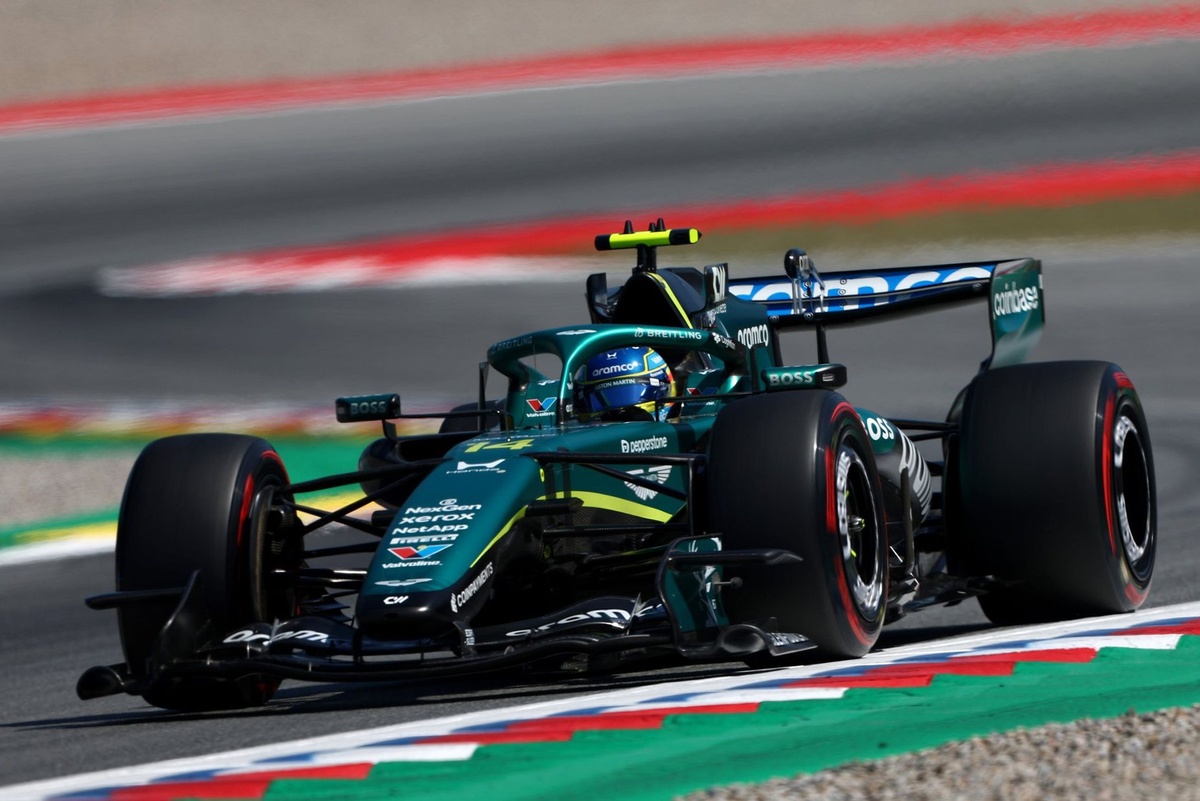 Alonso "fatigué" des difficultés d'Aston Martin après le dernier tour de qualification à Barcelone