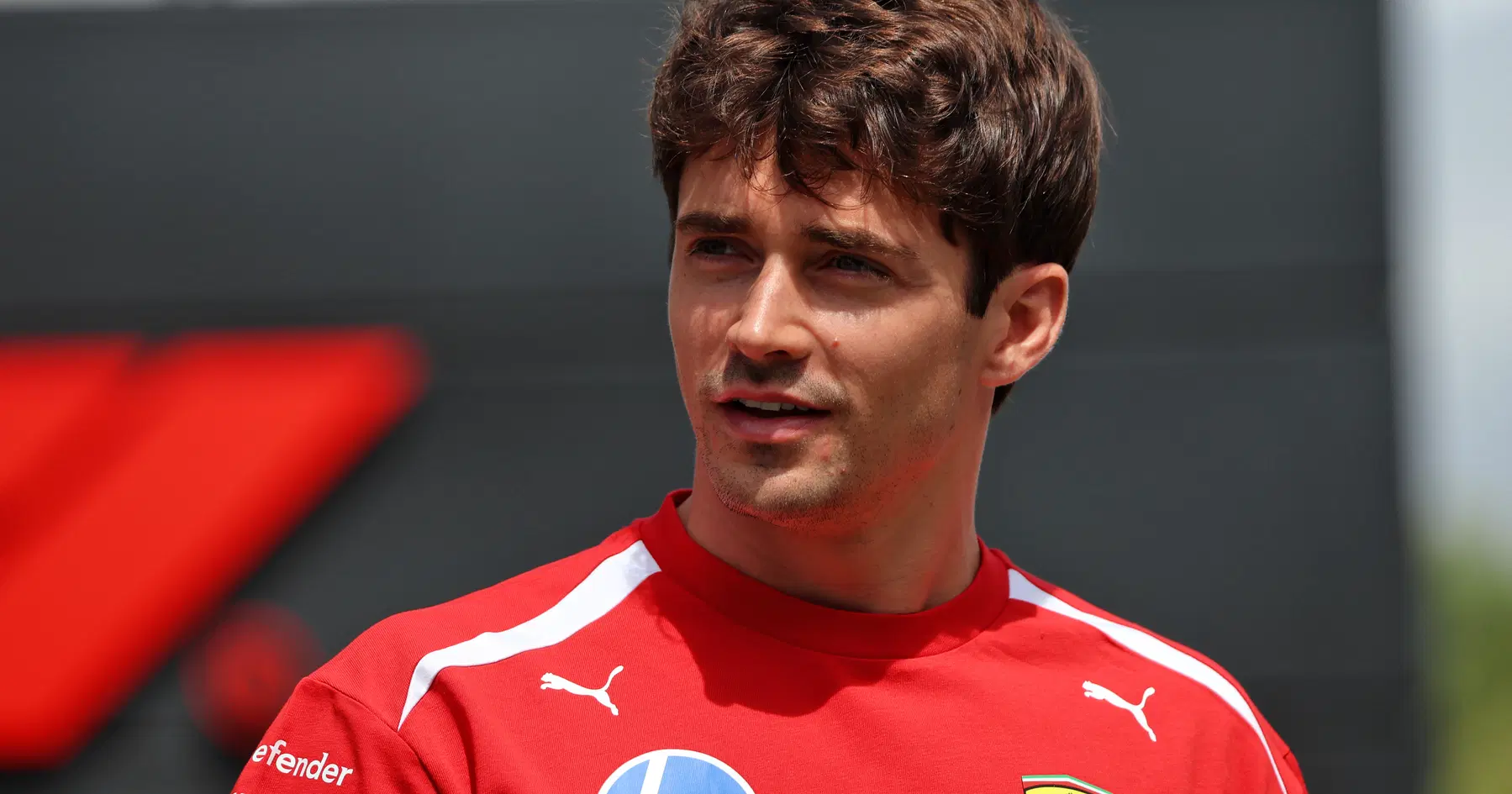 Charles Leclerc fait écho aux propos controversés qui ont suscité les commentaires du partenaire Ferrari