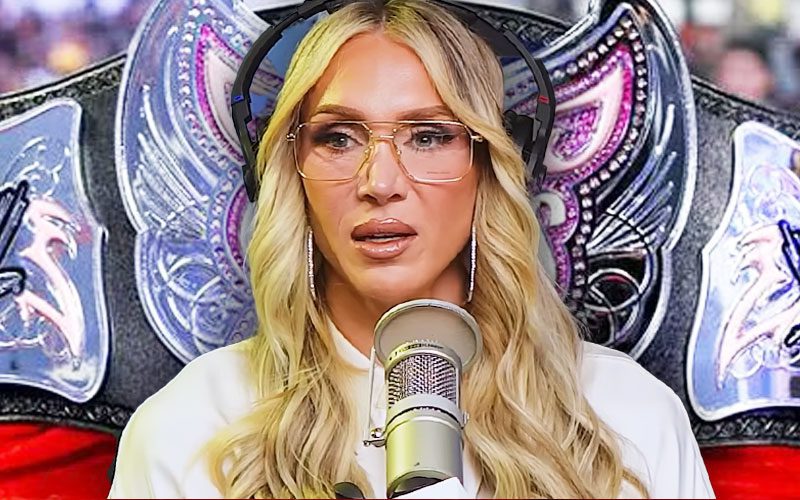 Charlotte Flair dénonce les fans qui détestent toujours l'ère du Championnat des Divas