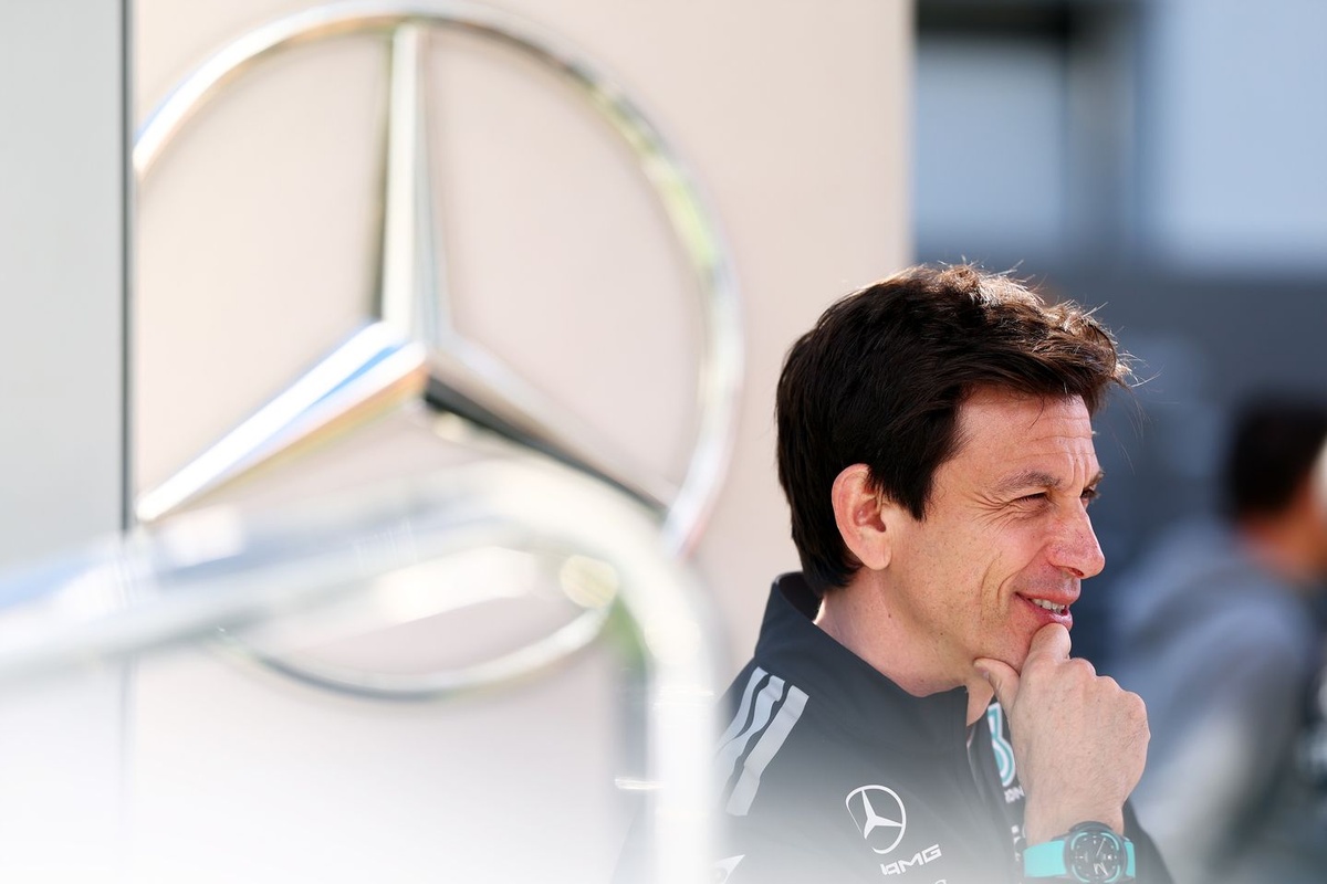 "Comme il se doit". Mercedes défend la décision ADUO de la FIA après le résultat surprise de Red Bull
