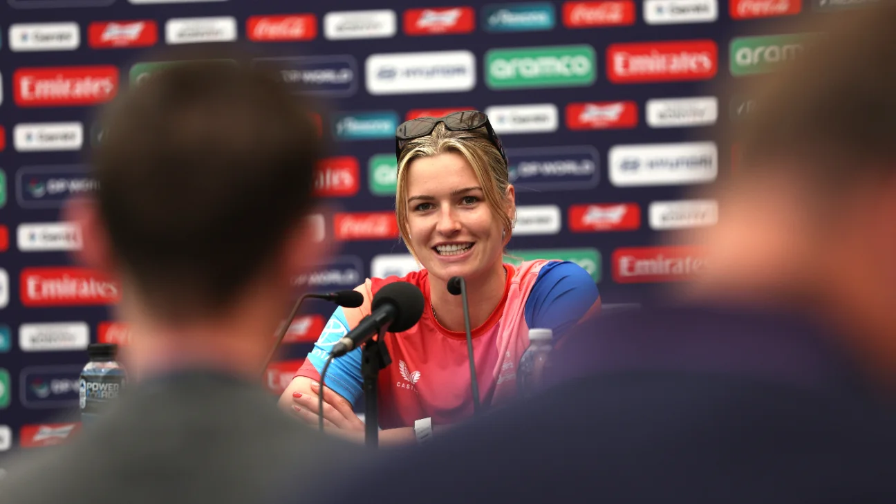 Coupe du monde féminine T20. Lorraine Bell promet d'apporter de l'énergie alors que l'Angleterre fait face au défi de l'Irlande