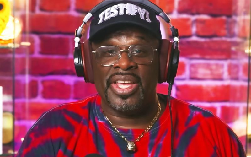 D-Von Dudley avertit les fans de ne pas accepter la version de la WWE sur les querelles de talents