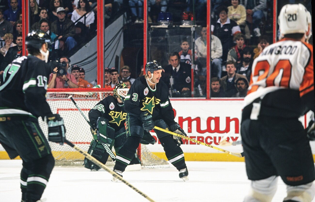 En 1993, une terrible rumeur – le Wild du Minnesota – s'est réalisée pour le hockey du Minnesota.