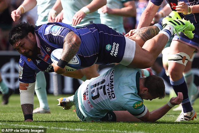 Big Ben Tameifuna a traversé les Leicester Tigers au bulldozer lors des huitièmes de finale de la Champions Cup et jette désormais son dévolu sur les champions PREM Bath.
