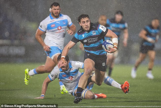 L'arrière latéral Josh McKay est devenu un favori des fans depuis qu'il a rejoint les Glasgow Warriors en 2021.