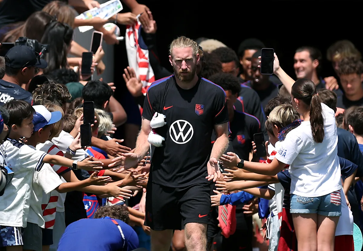 L’USMNT reçoit un grand accueil alors que le camp de base de la Coupe du monde s’ouvre en Californie du Sud