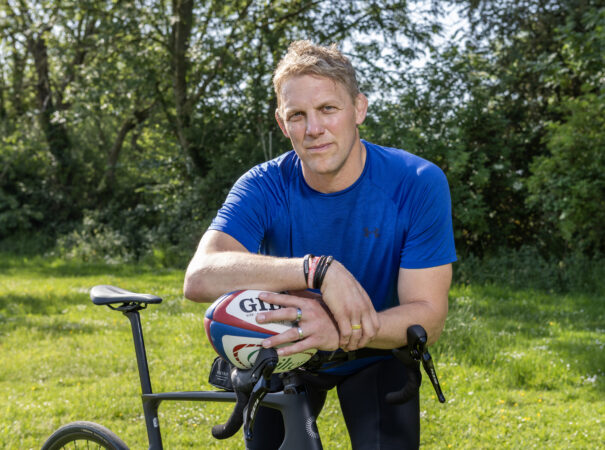 Rugby unites behind Lewis Moody