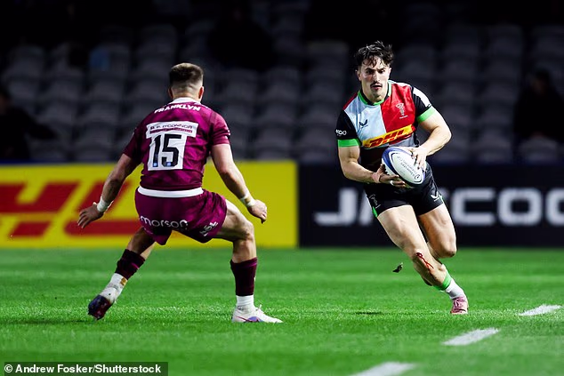 Il y avait quelques sièges vides au Twickenham Stoop samedi soir alors que la saison des Harlequins se terminait par une défaite face aux Sale Sharks en Champions Cup.