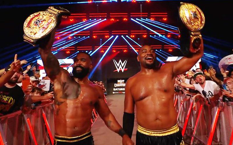 Les Street Profits remportent les titres World Tag Team après le retour de Joe Hendry le 22 juin à WWE RAW.
