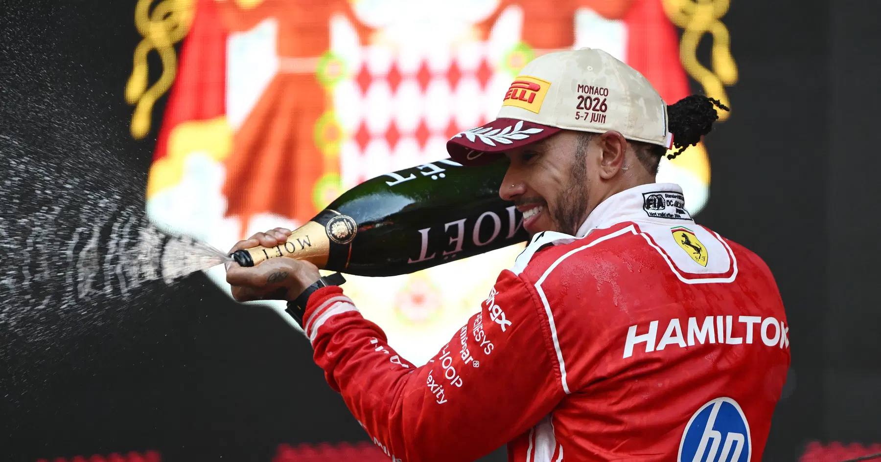 Lewis Hamilton confirme le coup de pouce majeur de Ferrari FIA alors que Max Verstappen tombe en panne - RacingNews365 Review