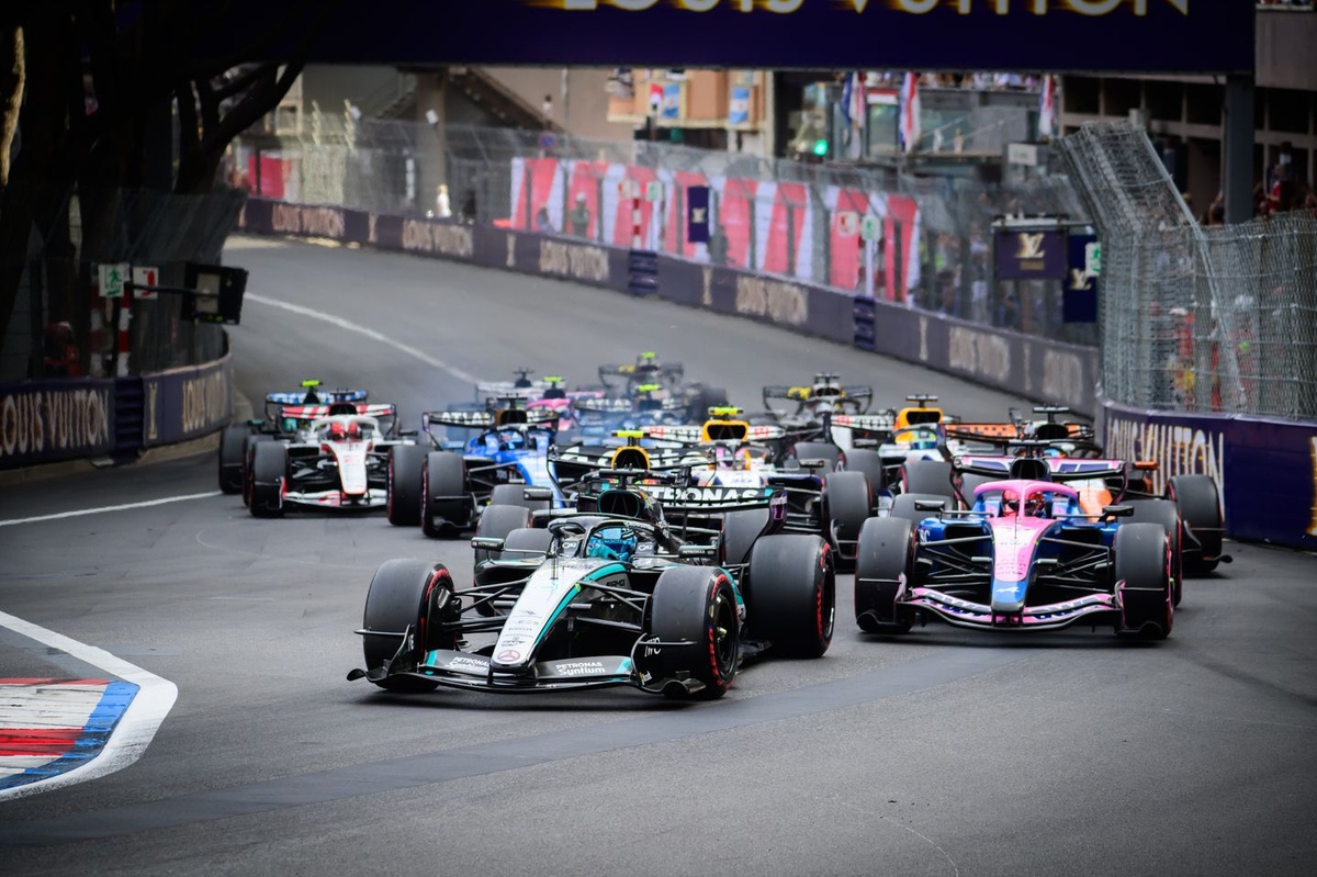 Mercedes a autorisé une audience de la FIA sur la pénalité de Russell au GP de Monaco