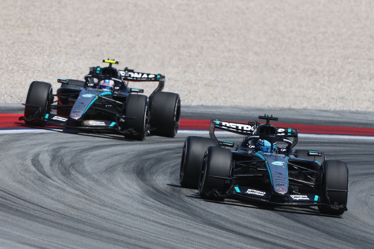 Mercedes tire des conclusions après des abandons coûteux lors des récentes courses de F1