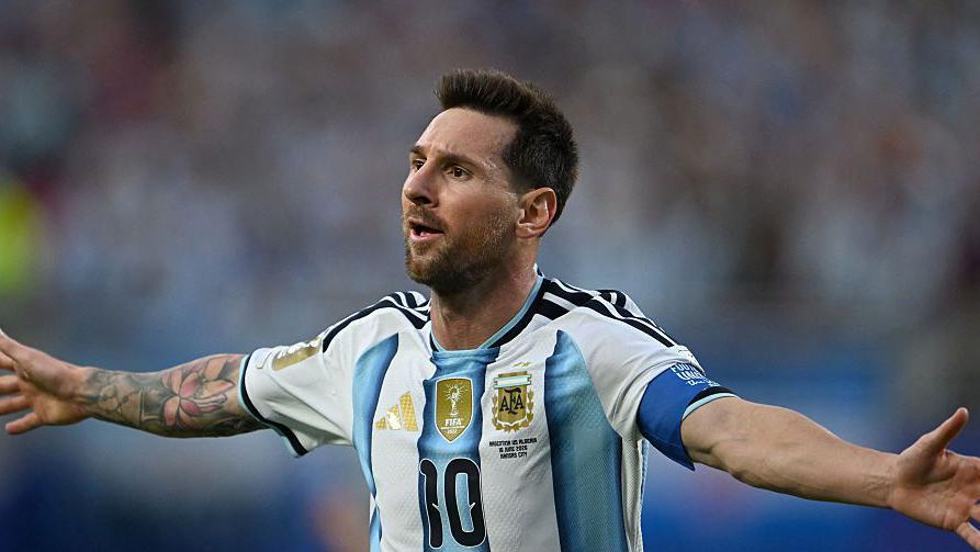 Messi a égalé le record de buts en Coupe du Monde avec un triplé lors de la victoire de l'Argentine