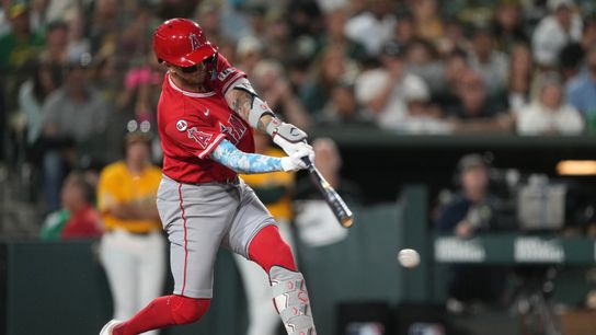 Neto et Shanuel encouragent les Angels à revenir contre l'Athlétisme
