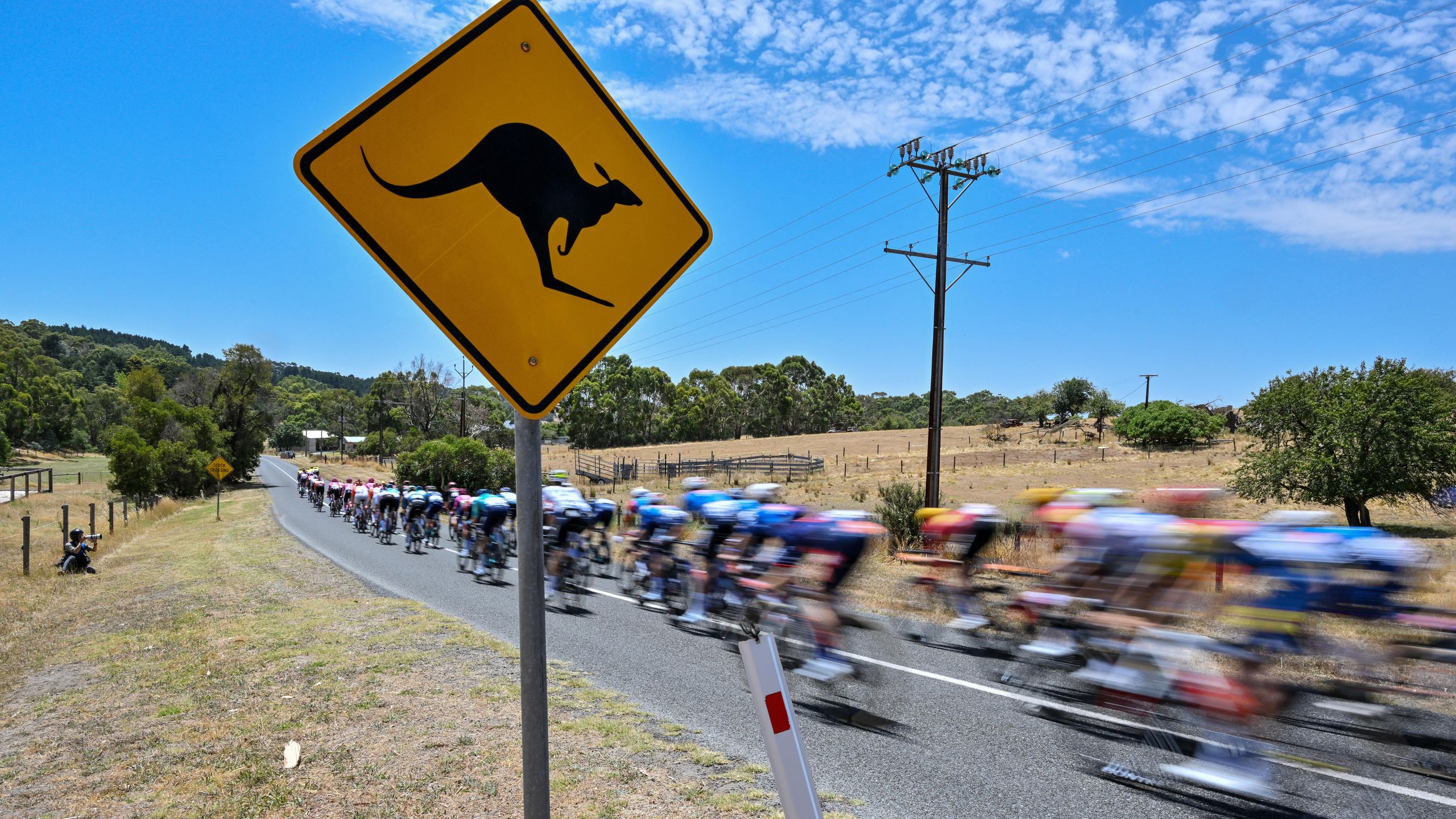 « Organiser des courses par étapes masculines et féminines le même jour et sur la même piste est une nouvelle frontière passionnante » – Le Tour Down Under apporte un changement historique en 2027