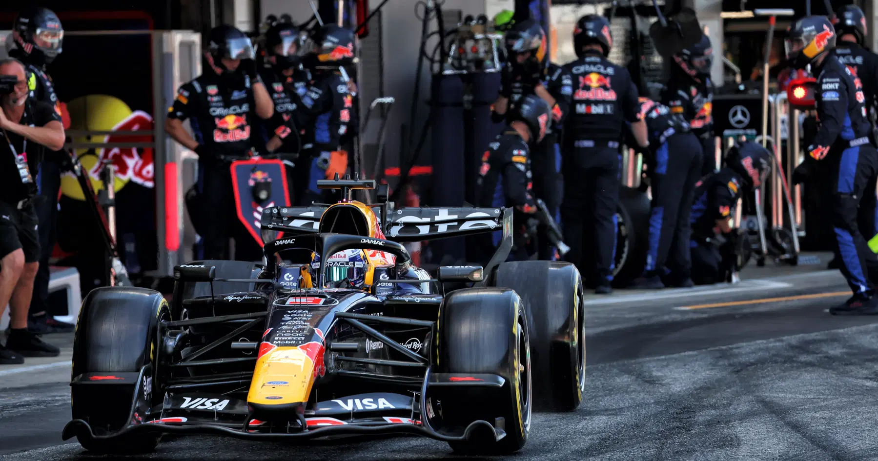 Red Bull recherché par la FIA parle de la situation ADUO