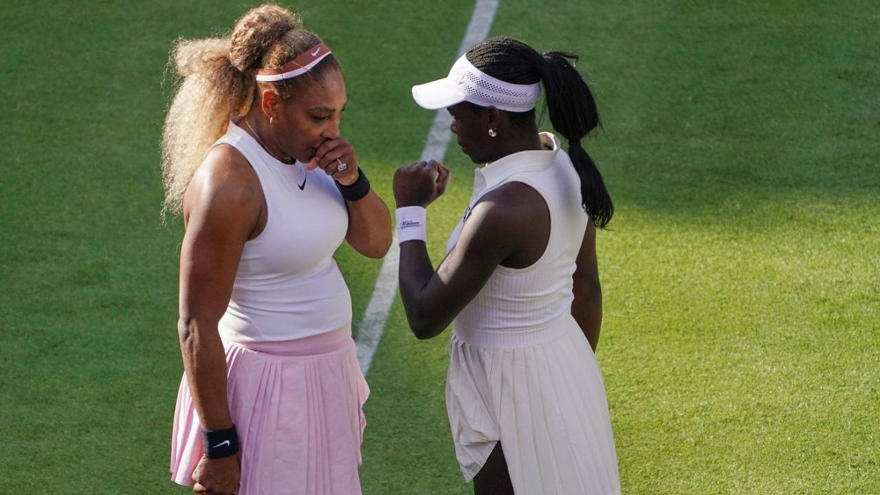 Serena Williams fait un retour triomphal en double au Queen's Club avec Mboko