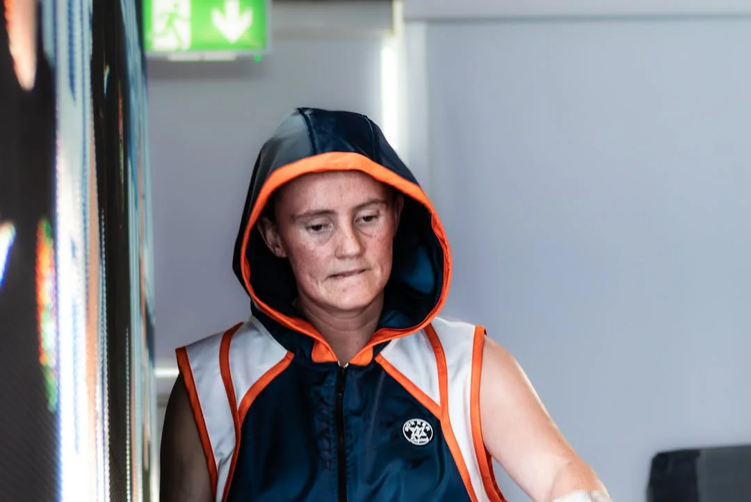 "Vous ne pouviez pas apprendre d'elle" - L'influence de Katie Taylor aide Zara Breslin à faire des débuts professionnels impressionnants